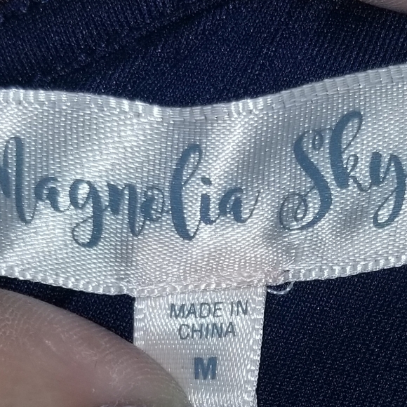 Magnolia Sky size medium blue dress - Picture 5 of 5